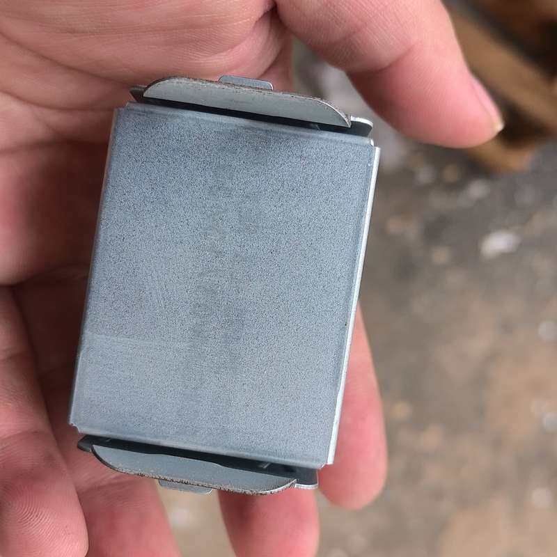 思科WS-C3850-48XS-S后面电源挡板拆机。成色好有--议价商品