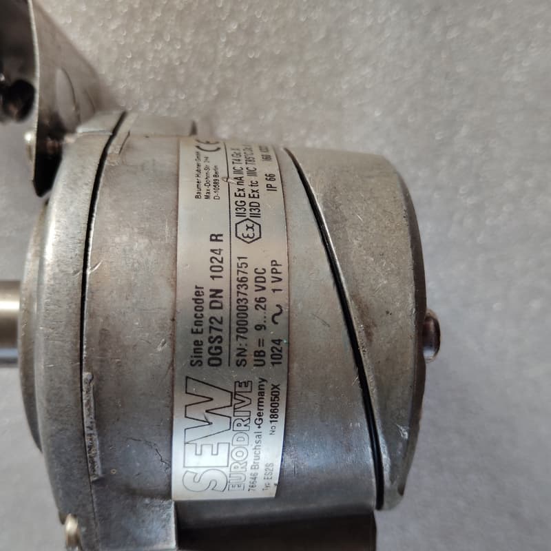 SEW编码器 OGS72 DN 1024 R--议价商品