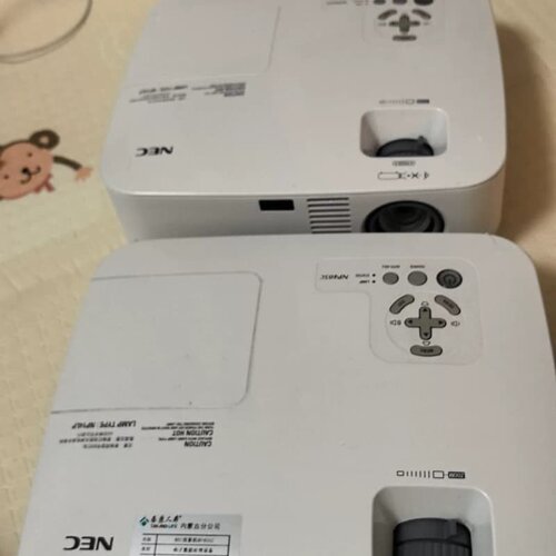 NEC投影仪NP405C，成色好，具体看图无任何配件，功能完--议价商