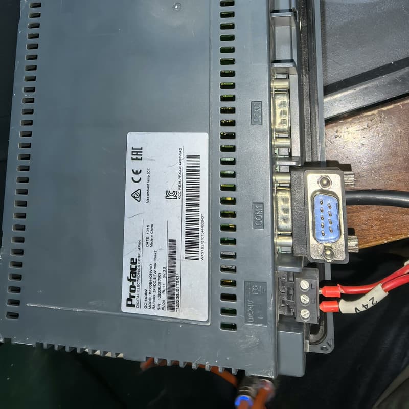 拆机二手一个普利斯通触摸屏GC-4408W,24V,5.7W--议价商品