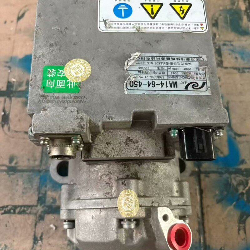 福汽启腾M70原装拆车空调压缩机,型号MA14-64-450--议价商品