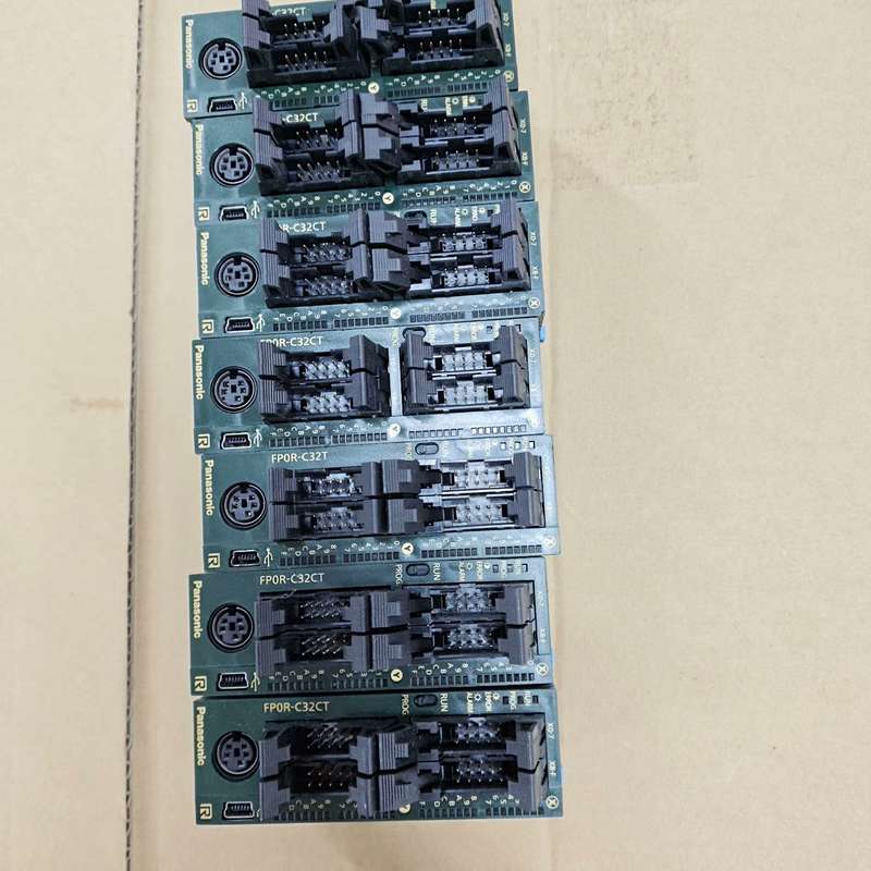 松下FP0R-C32CT AFP0R-C32CT原装正品，功--议价商品