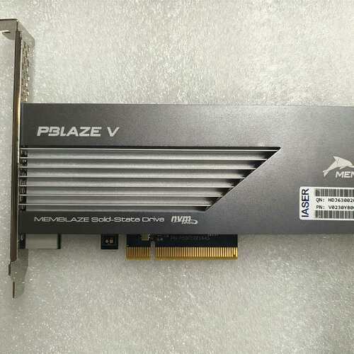 固态2t pcie pblaze5 700固态硬盘--议价商品