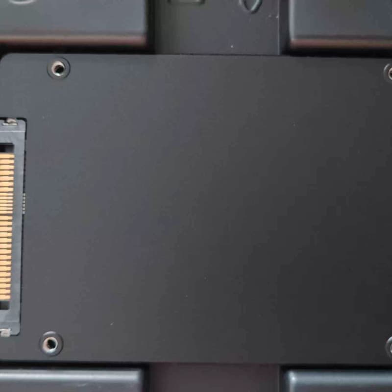 三星PM983 3.84T固态硬盘，U.2接口NVME协议，--议价商品
