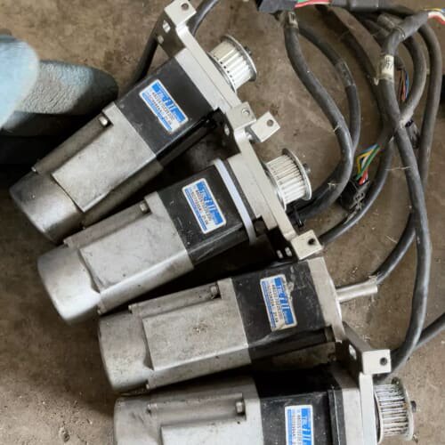 多摩川电机TS4603S7022E200 实物拍摄8台--议价商品