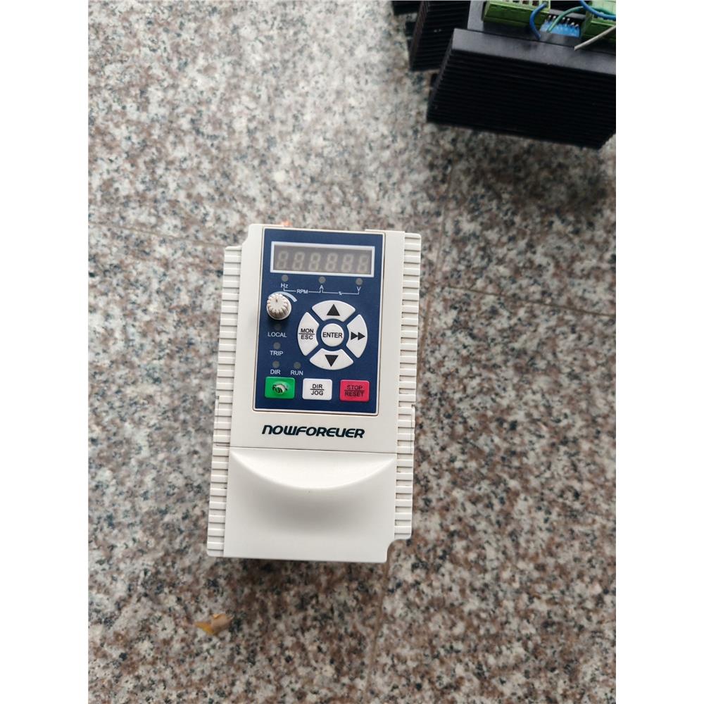 南方安华变频器:E100T1R