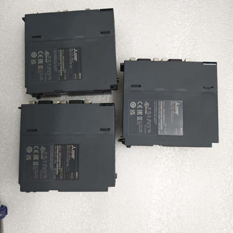 三菱PLC通讯模块 QJ71C24N-R2--议价商品