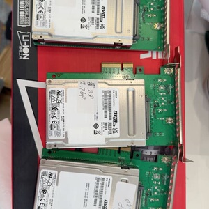 铠侠KIOXIA U.2 NVMe企业级固态硬盘，PCIe--议价商品