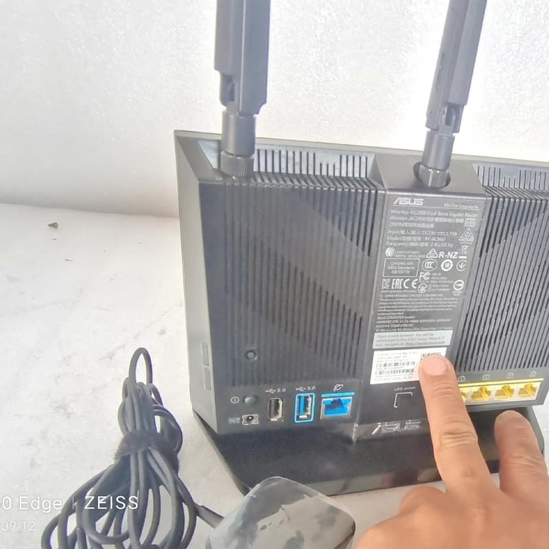 二手华硕 RT-AC86U 无线路由器 实物图片功能完好 带--议价商品
