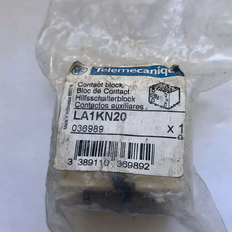 施耐德LA1KN20接触器，单价15元(数量2)--议价商品