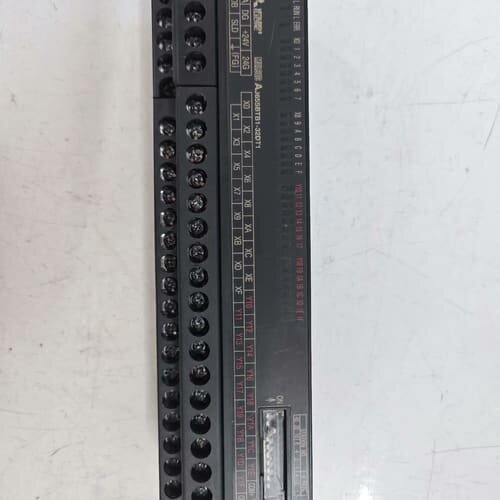 AJ65SBTB1-32DT1二手拆机成色如图，功能包好，长--议价商品