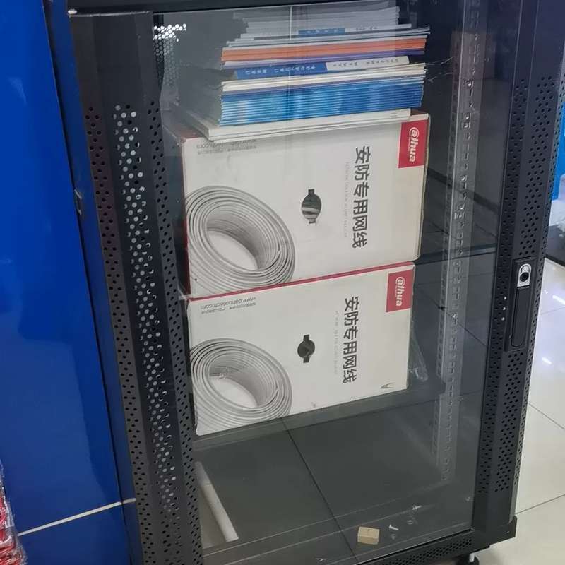 1米闲置网络机柜,低价处理,1.2M1.5M 1.8M 2.--议价商品