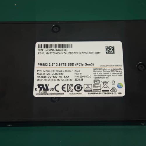 三星PM983 3.84TB 2.5寸U.2 NVMe企业级--议价商品