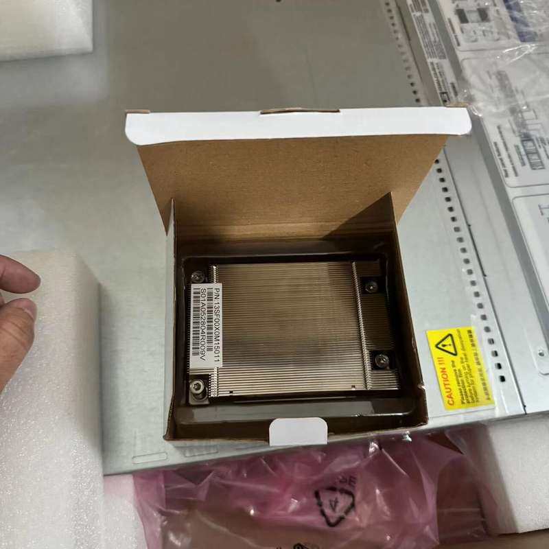 全新华硕RS500A-E10-RS12U 机箱配件 ，也可以--议价商品