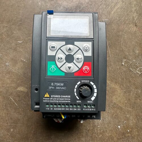 海浦蒙特变频器HD09-4T0P7G，0.75KW，380V--议价商品