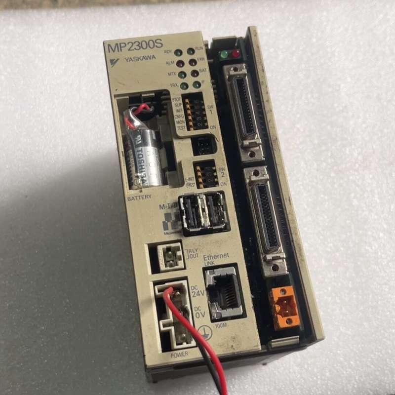 安川MP2300S控制器，成色通电如图，--议价商品
