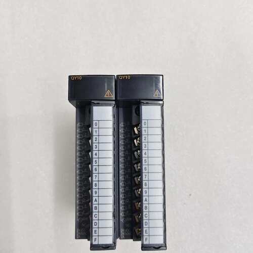 三菱QY10输出模块，2个，原装正品，日本产--议价商品