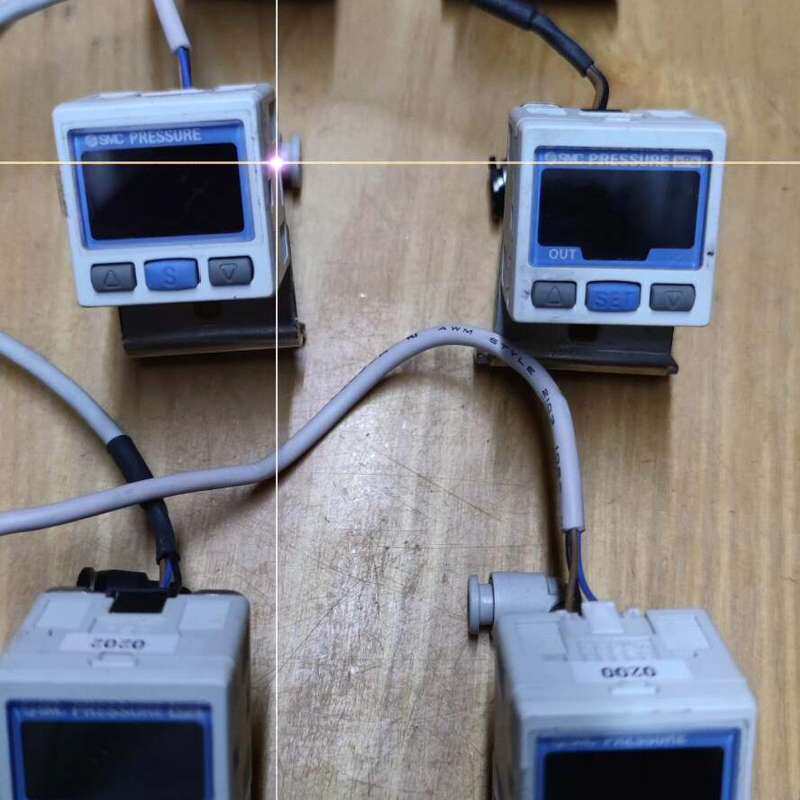 SMC压力传感器:ZSE30-01-25-M,12-24VD--议价商品