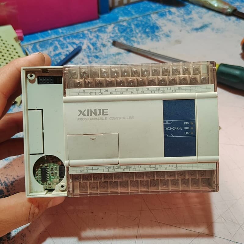 拆机信捷PLC,XC3-24R-E,二手拆机,成色如图,功能--议价商品