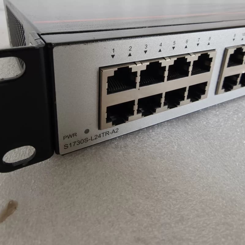 二手 S1730S-L24TR-A2 24口全千兆电口--议价商品