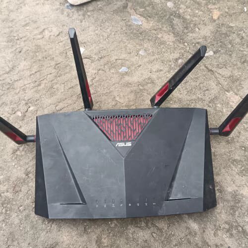 华硕RT-AC88U路由器 没电源 打黑--议价商品