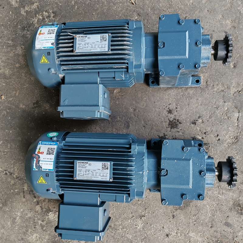 西门子减速电机0.75KW，速比1：24.46，电压三相22--议价商品