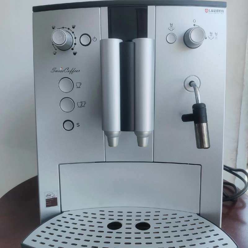 恩咖啡机全自动咖啡机,功能一切正常使用,实物拍照,--议价商品