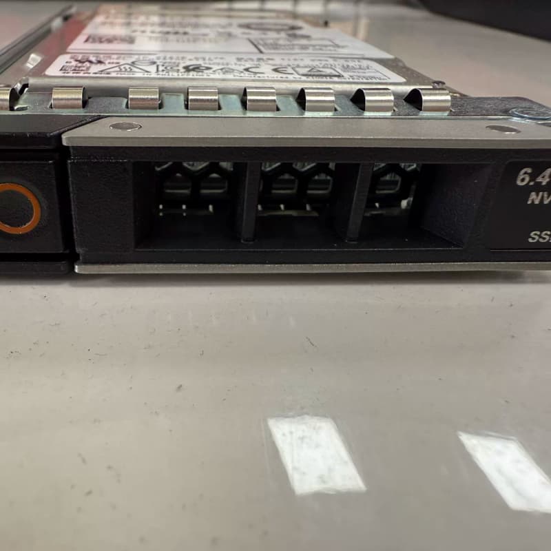 出Dell EMC企业级6.4TB NVMe固态硬盘,型号K--议价商品