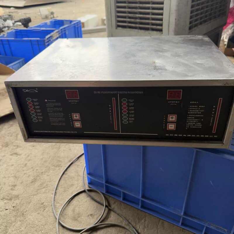 拆机二手一台12KW东昕双头高频电源，能正常通电，其他玩--议价商