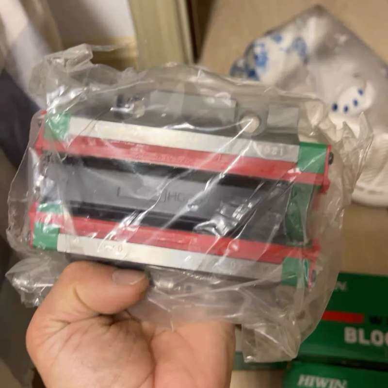 积压库存直线导轨滑块，两个型号--议价商品
