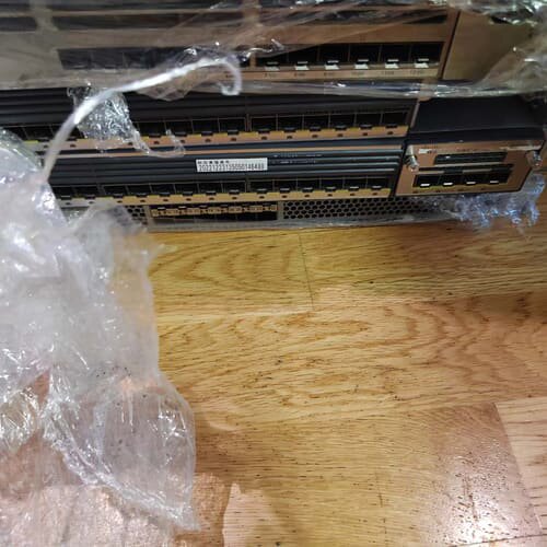 思科 WS-C3750X-24S-S 24口全千兆SFP--议价商品