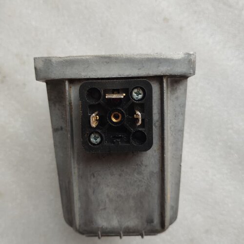 Magnet-Schultz电 WHCX070F20D0--议价商品