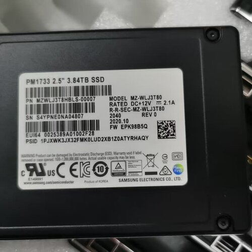 三星PM1733 3.84TB企业级U.2 NVMe SSD--议价商品