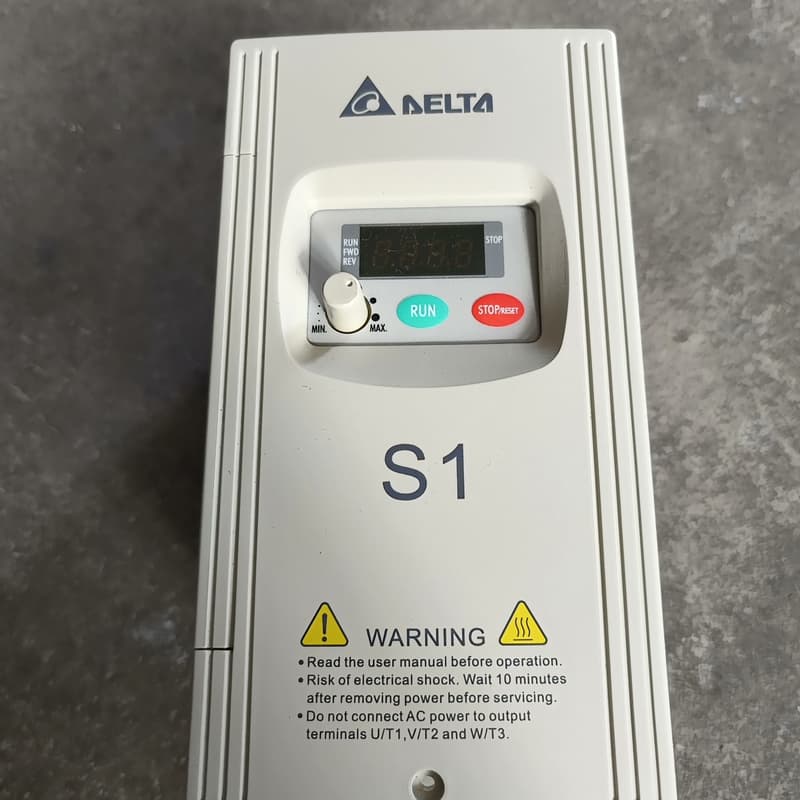 台达变频器S1系列 VFD022S43D,2.2KW 380--议价商品