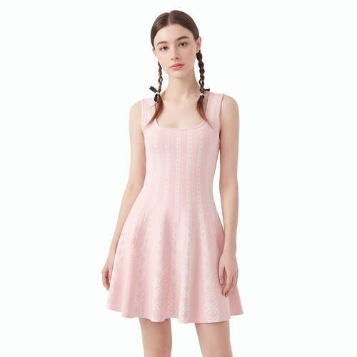 MMC法式复古小香风温柔风粉色方领吊带无袖针织连衣裙A字裙百搭女