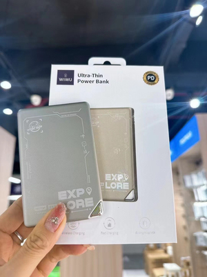 WIWU 磁吸无线充电宝苹果15安卓手机PD快速超薄便携背夹移动电源