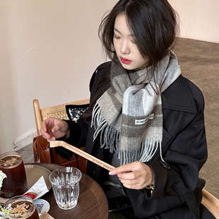 100%WOOL美作实拍韩代同款纯羊毛围巾女冬季窄版格子灰色氛围感