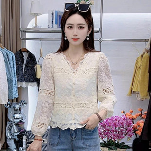 法式温柔风白色蕾丝上衣女V领刺绣长袖百搭气质衬衫