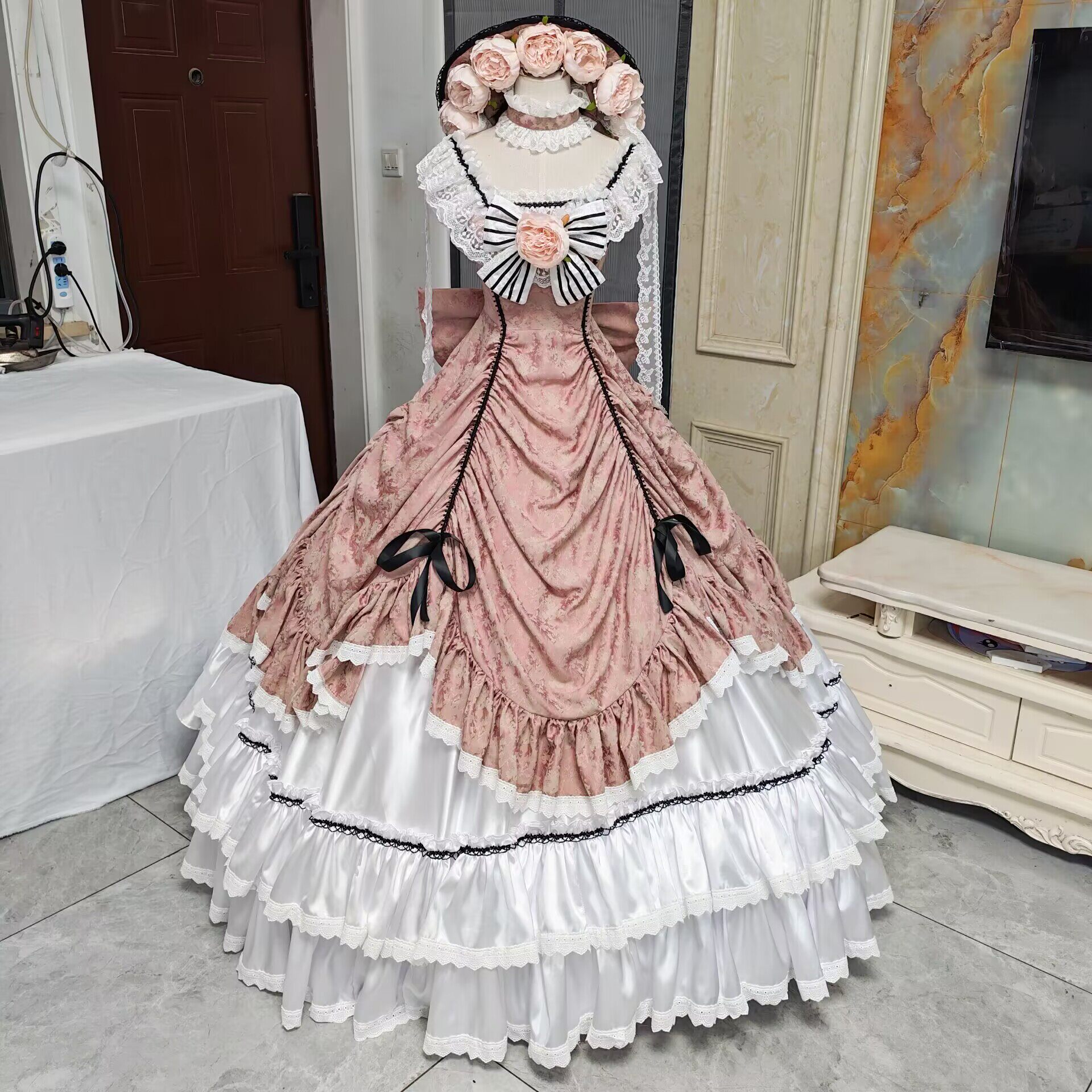 风度COS 黑执事夏尔ciel 知更鸟COSPLAY 重工织绵面料 360度大摆