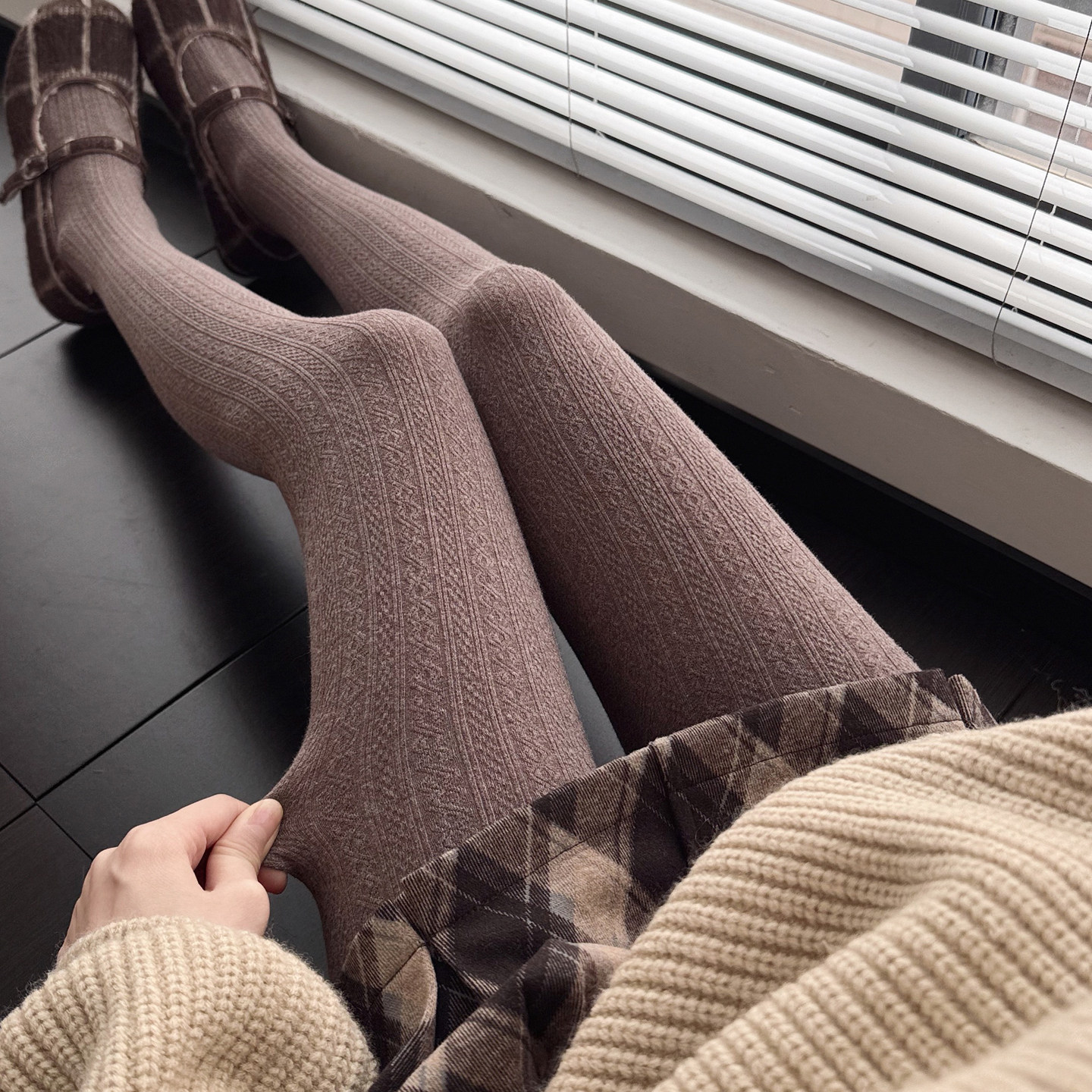 秋冬款加厚奶咖连裤袜子女加绒深灰保暖打底裤麻花纹米白色踩脚袜,女士内衣/男士内衣/家居服,连裤袜/打底袜,淘宝优惠券,粉丝福利购,淘宝优惠卷