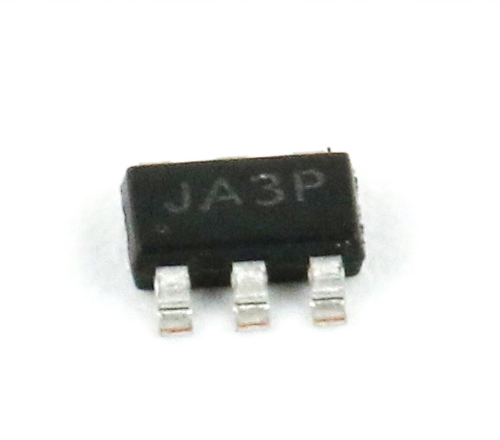 JE3R JE3S JE3T JE3U JE3V JE3W 贴片DC-DC芯片 开关式稳压器IC