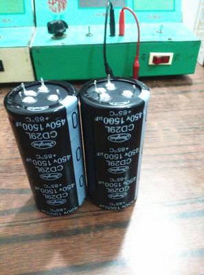 4脚电解电容 450v1500uf 500v1500uf 实测容量耐压足  四脚