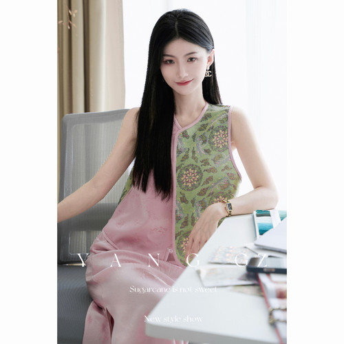 YANG GZ【玉兔公主】新中式新款祥兔纹双面双穿马甲外穿上衣女