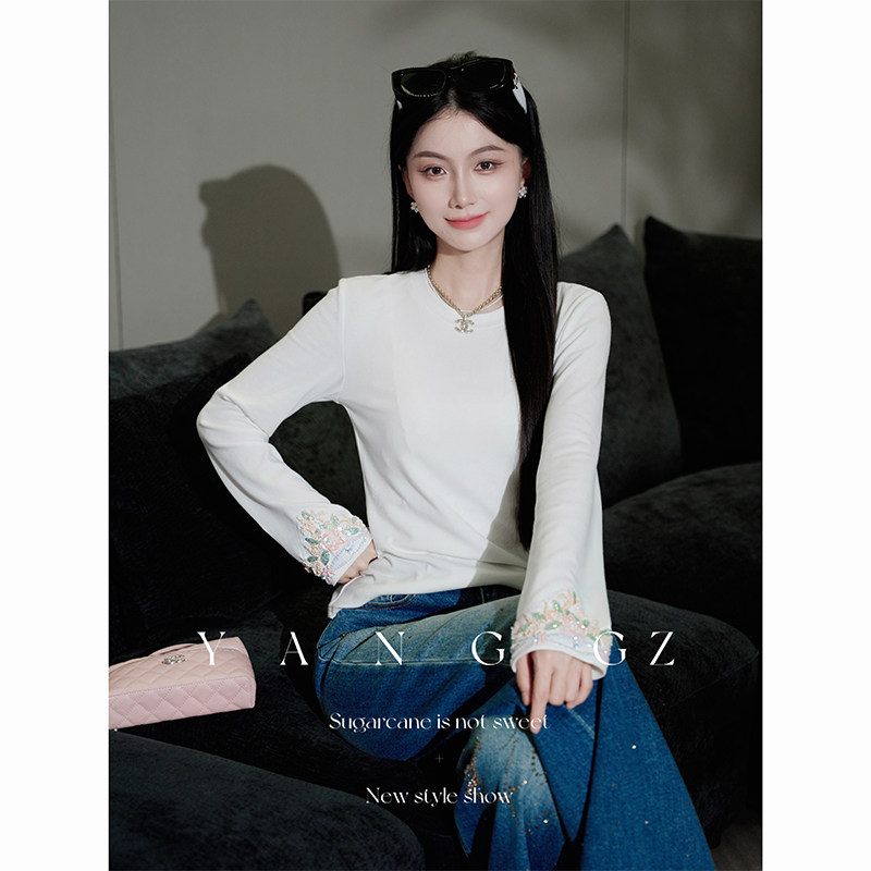 YANG GZ【知语】早秋新款时尚百搭显瘦垂感圆领长袖打底衫上衣女