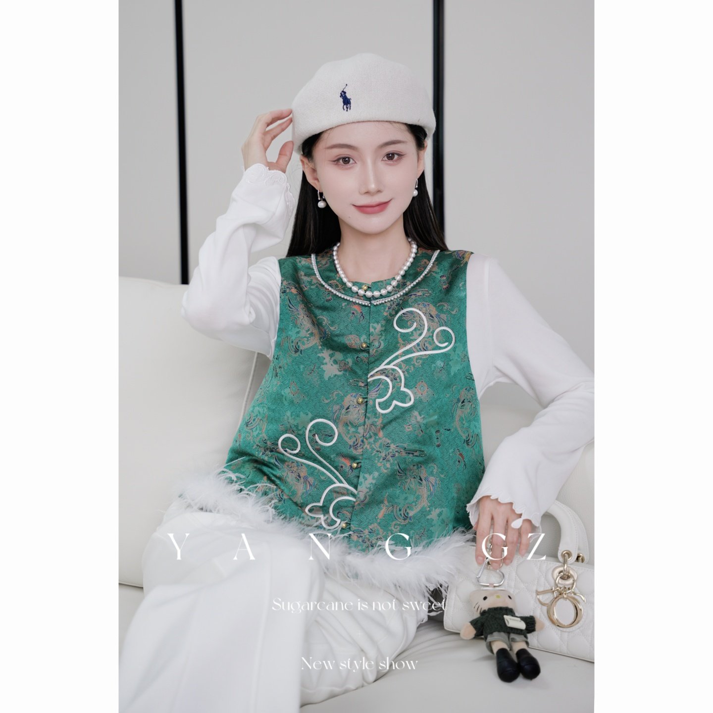 YANG GZ【踏雪寻青】新中式2025新款秋冬季卷草纹马甲外穿上衣女,女装/女士精品,汉服上装,淘宝优惠券,粉丝福利购,淘宝优惠卷