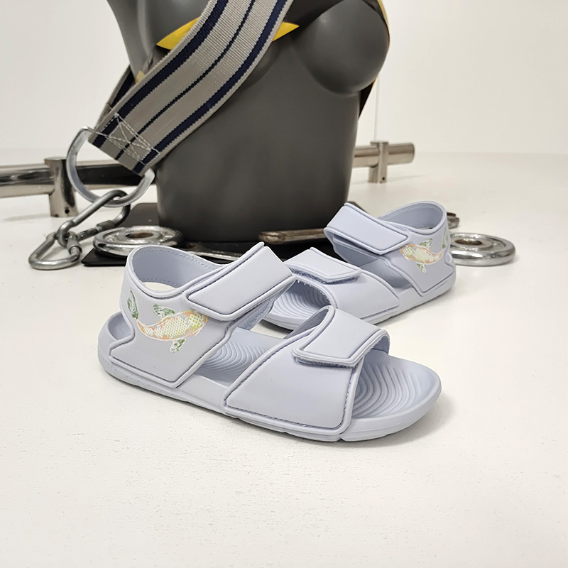 阿迪达斯小童休闲运动沙滩凉鞋