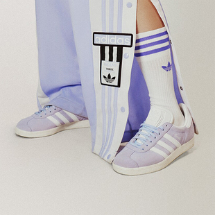 低帮休闲运动板鞋 三叶草女士时尚 IE0444 阿迪达斯正品 Adidas