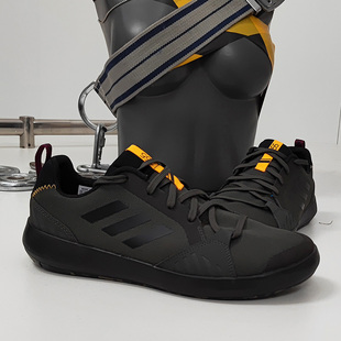 夏季 Adidas 阿迪达斯正品 TERREX FV6648 轻便透气男子户外涉水鞋