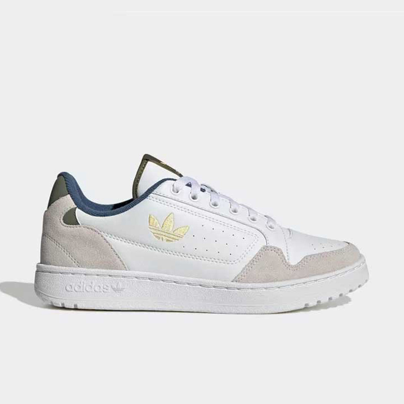 阿迪达斯正品女子板鞋