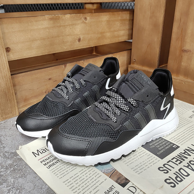 adidas阿迪达斯休闲鞋